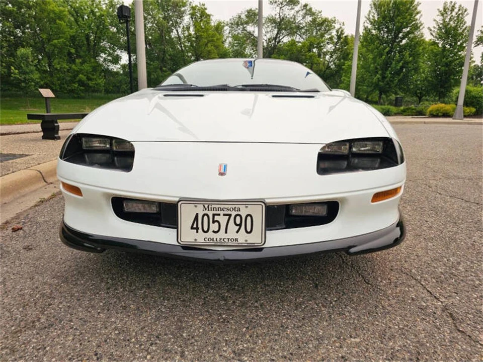 1995 Chevrolet Camaro Z28 4th Gen - Image 2 of 31