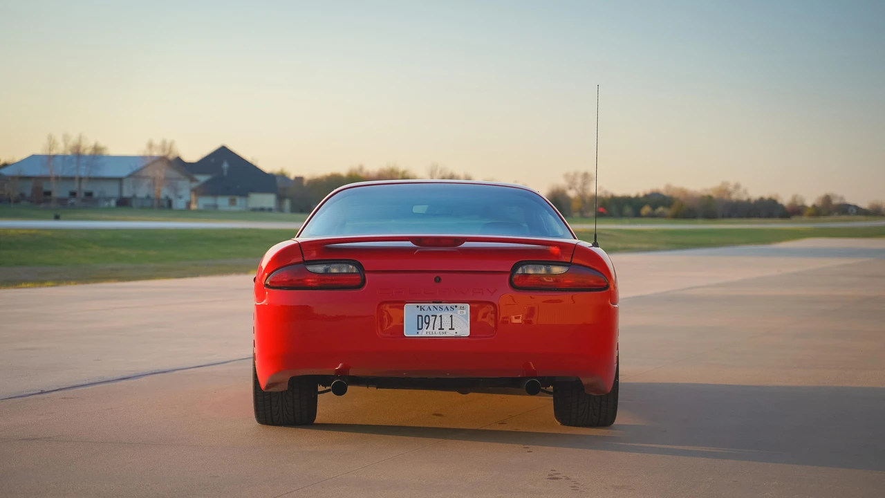 1995 Chevrolet Camaro Z28 4th Gen - Image 16 of 31