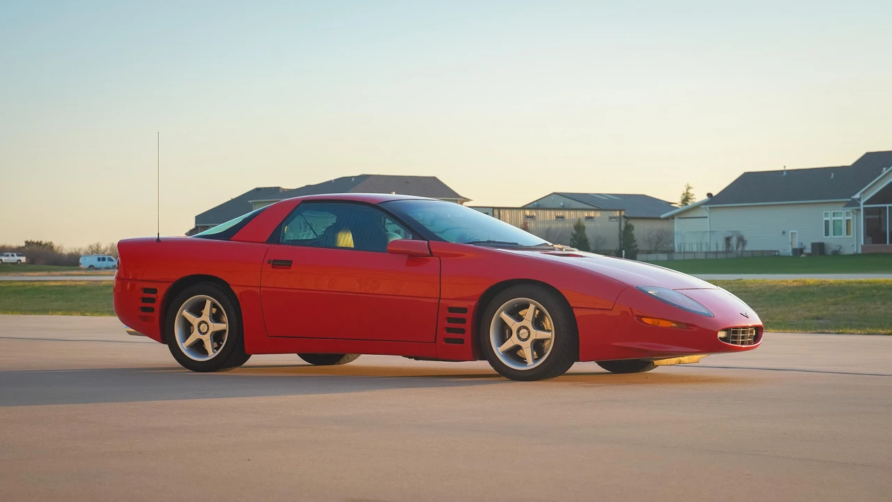 1995 Chevrolet Camaro Z28 4th Gen - Image 22 of 31