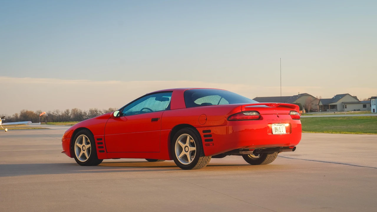 1995 Chevrolet Camaro Z28 4th Gen - Image 12 of 31