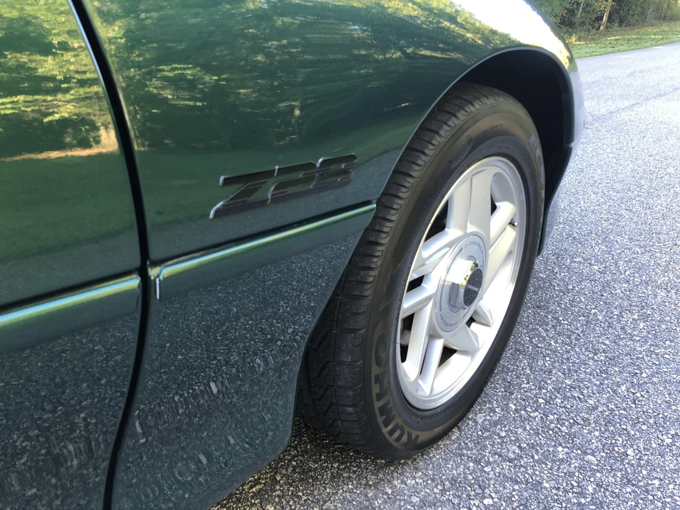 1995 Chevrolet Camaro Z28 4th Gen - Image 23 of 31