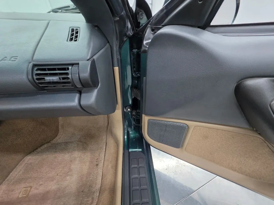 1995 Chevrolet Camaro Z28 4th Gen - Image 24 of 31