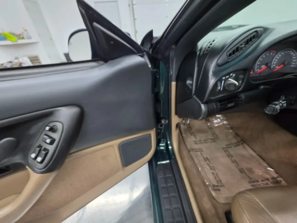1995 Chevrolet Camaro Z28 4th Gen - Image 29 of 31