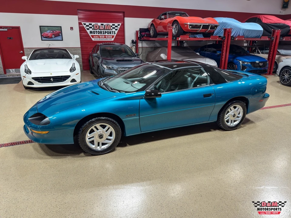 1995 Chevrolet - Image 29 of 31