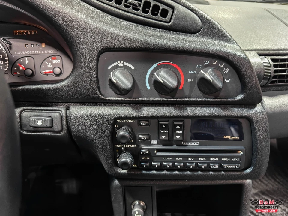 1995 Chevrolet - Image 17 of 31