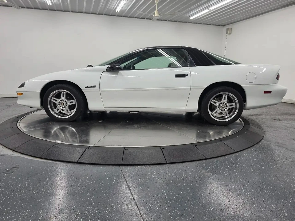 1995 Chevrolet Camaro Z28 4th Gen - Image 10 of 31