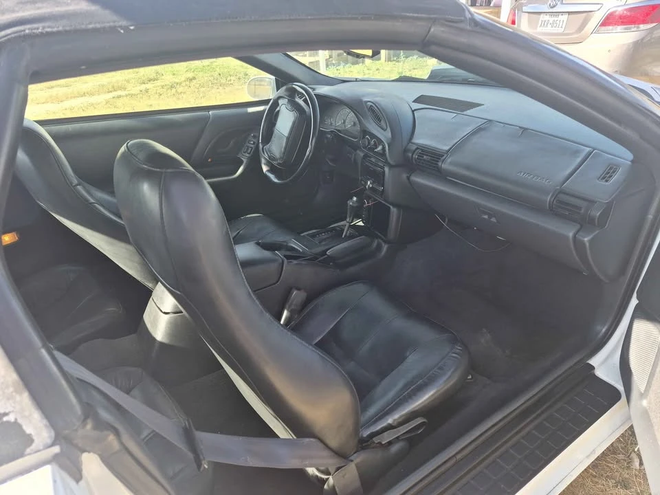 1995 Chevrolet Camaro - Image 5 of 8