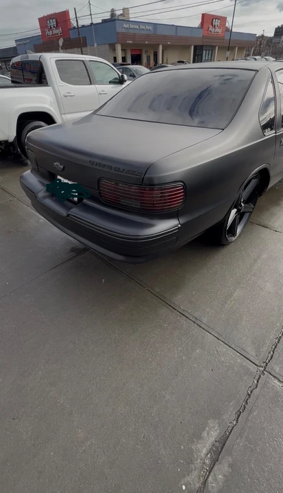 1995 Chevrolet Caprice - Image 5 of 21