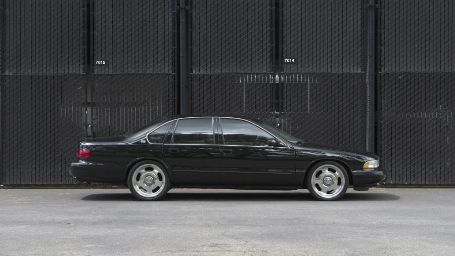 1995 Chevrolet Caprice - Image 9 of 28