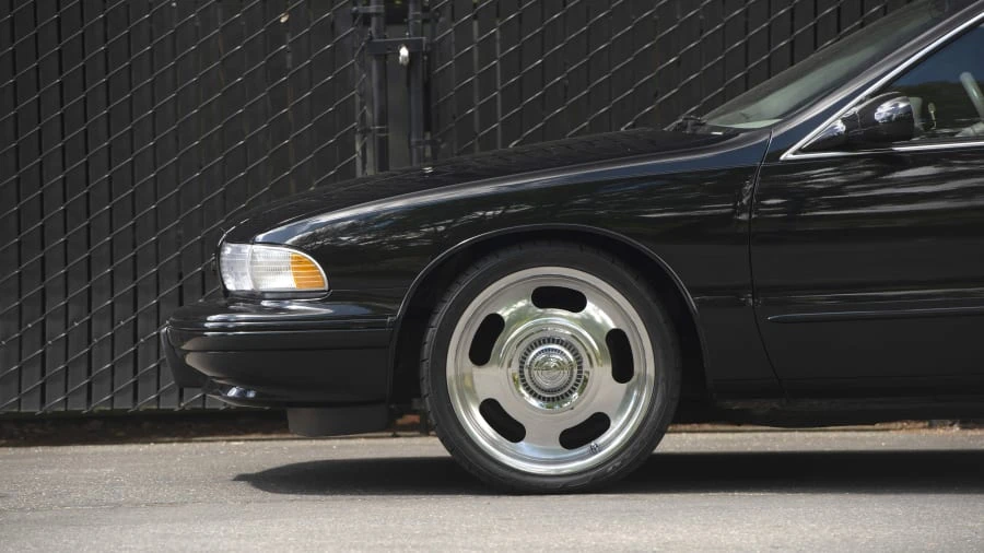 1995 Chevrolet Caprice - Image 23 of 28