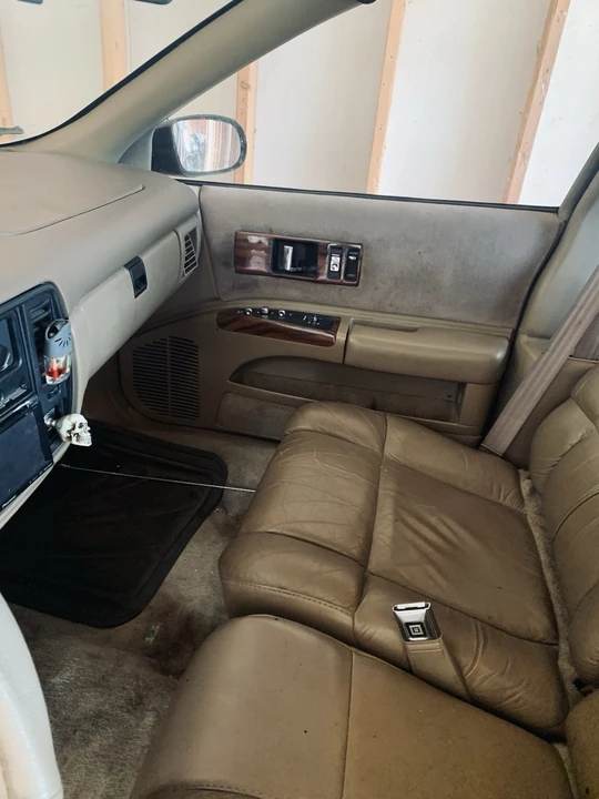 1995 Chevrolet Caprice - Image 16 of 22