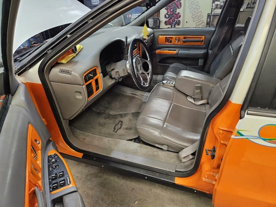 1995 Chevrolet Caprice - Image 7 of 12