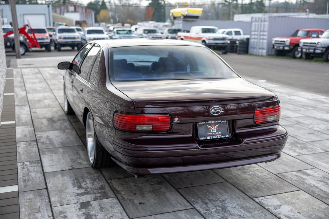 1995 Chevrolet Caprice - Image 13 of 21
