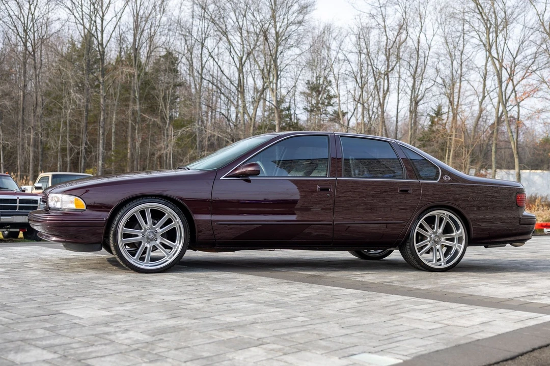 1995 Chevrolet Caprice - Image 3 of 21