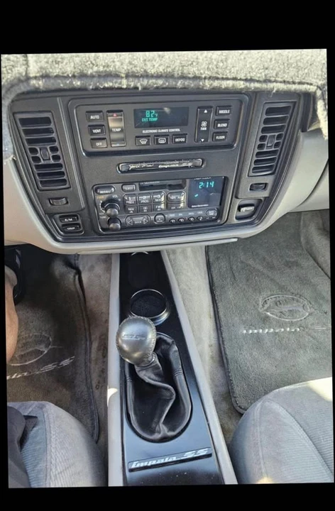 1995 Chevrolet Caprice - Image 4 of 9