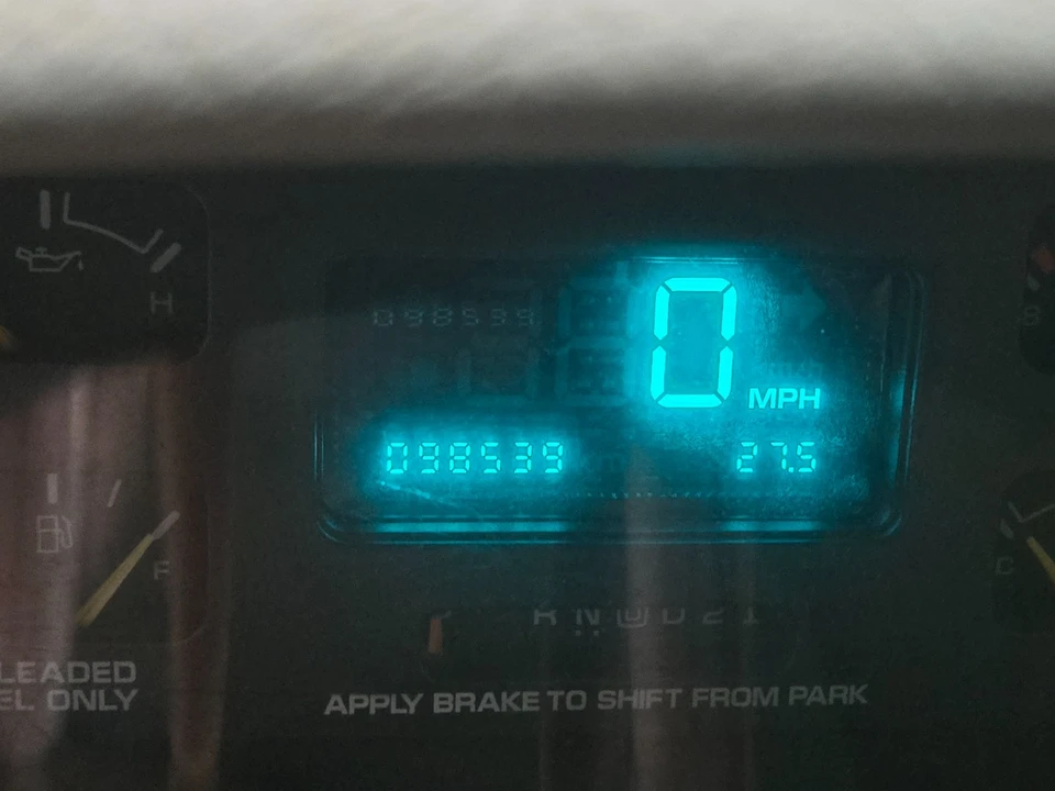 1995 Chevrolet Caprice - Image 6 of 31