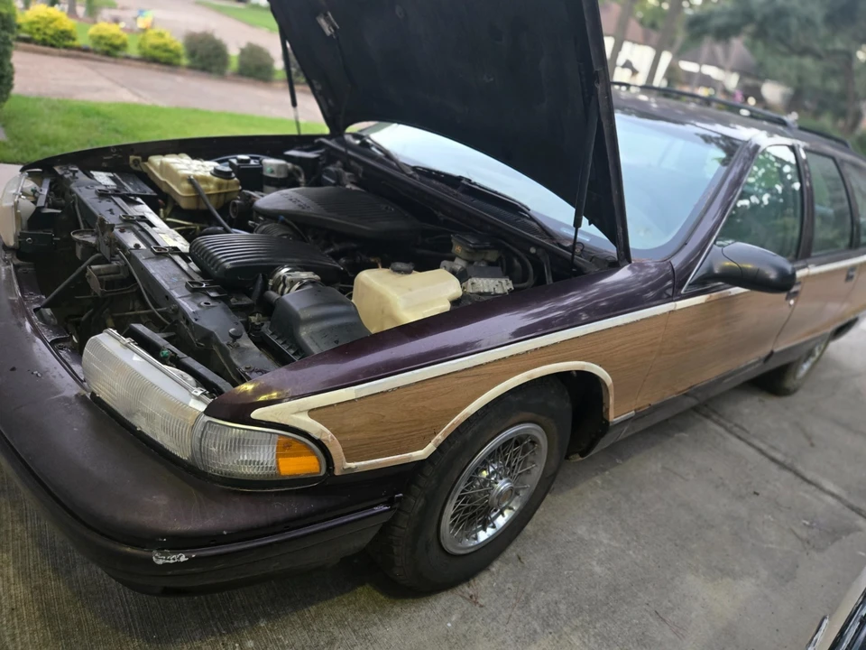 1995 Chevrolet Caprice - Image 18 of 31