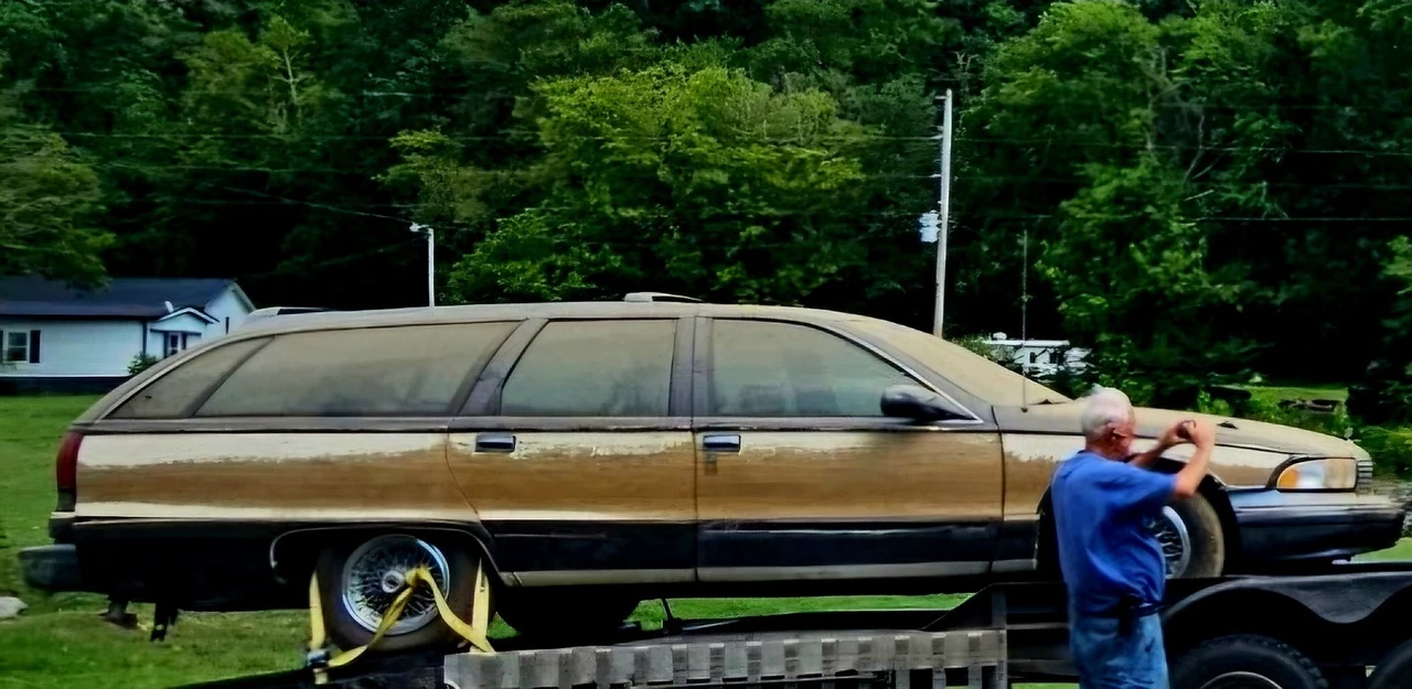 1995 Chevrolet Caprice - Image 10 of 13
