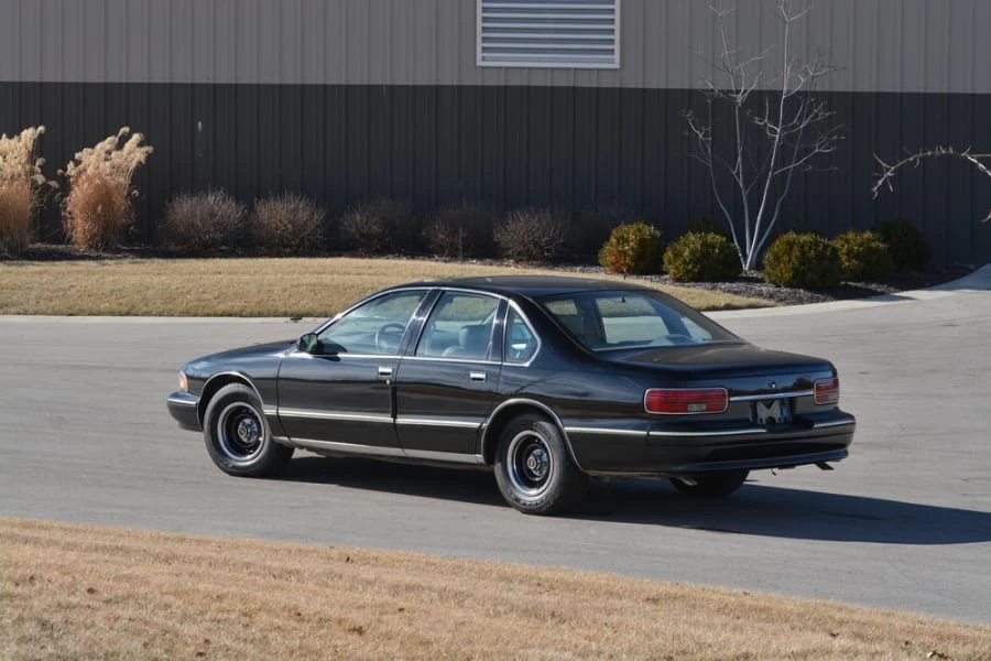 1995 Chevrolet Caprice - Image 3 of 9