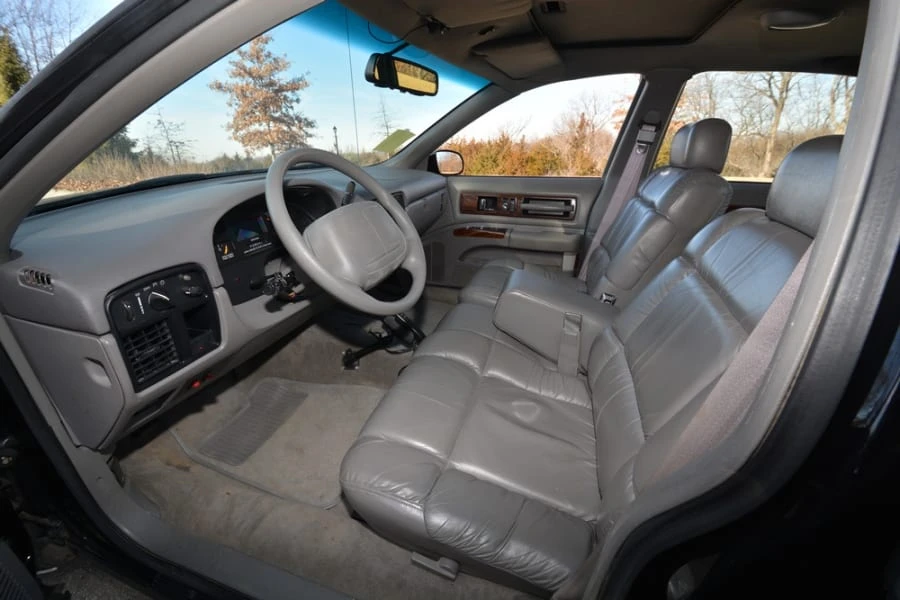 1995 Chevrolet Caprice - Image 4 of 9