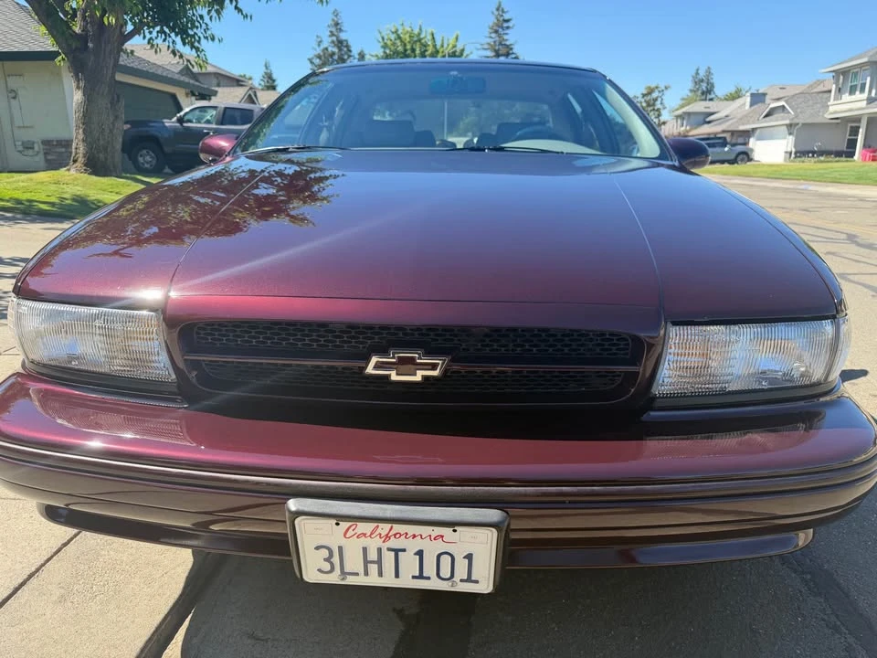 1995 Chevrolet Caprice - Image 5 of 18