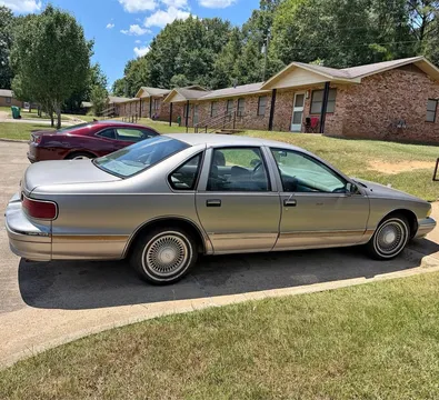 1995 Chevrolet Caprice Classic Sedan 4D