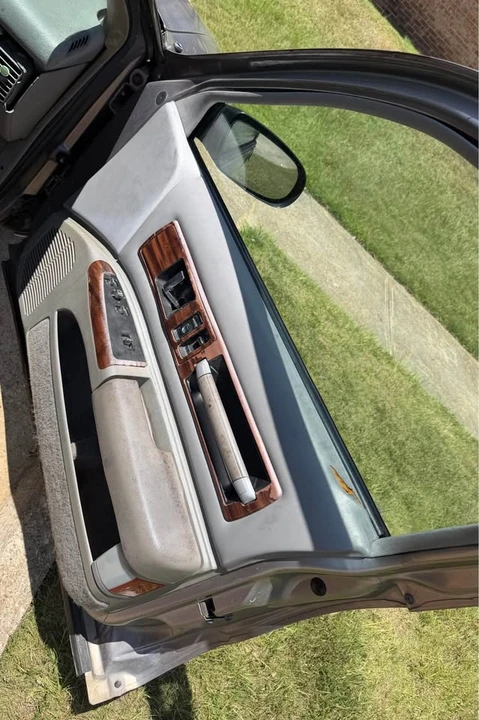 1995 Chevrolet Caprice - Image 9 of 9