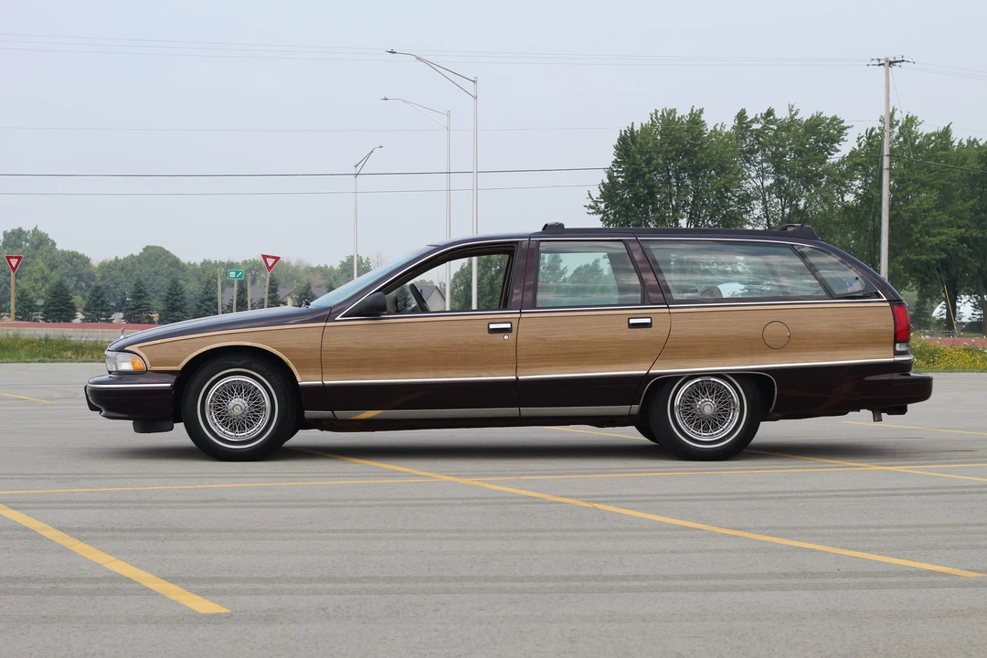 1995 Chevrolet Caprice - Image 8 of 31
