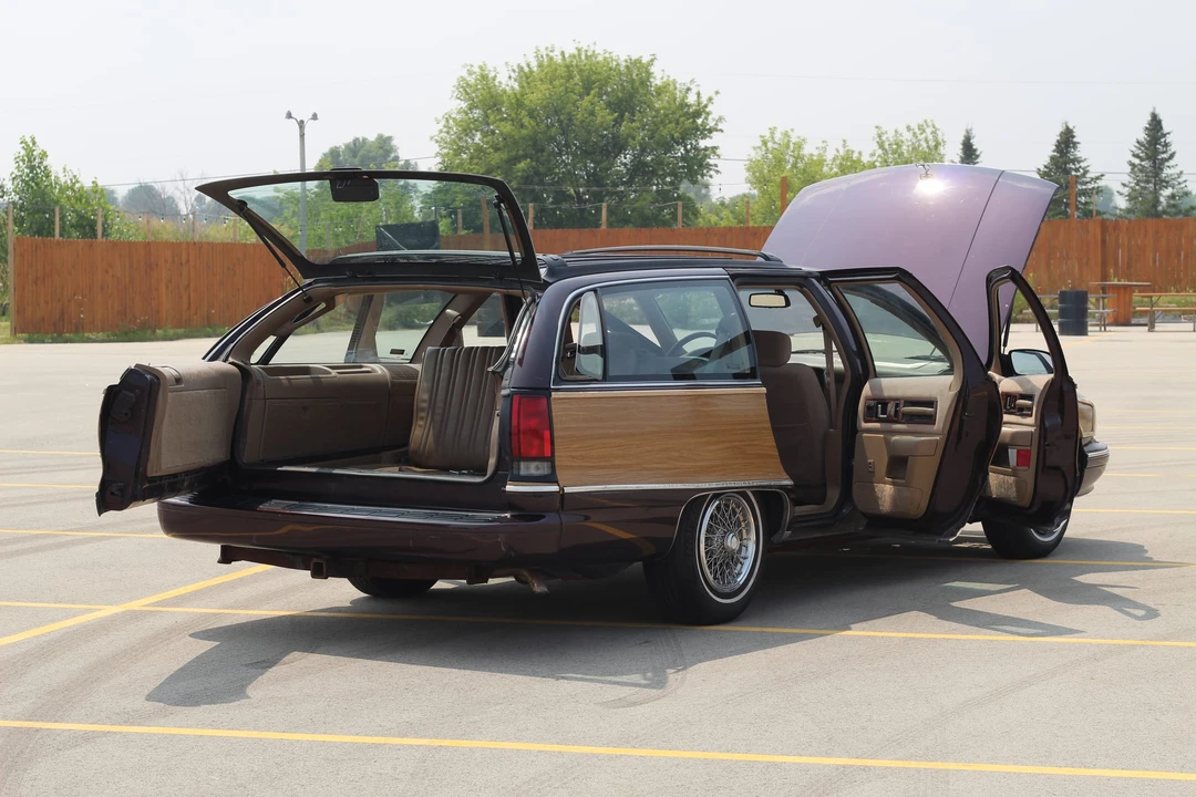 1995 Chevrolet Caprice - Image 15 of 31
