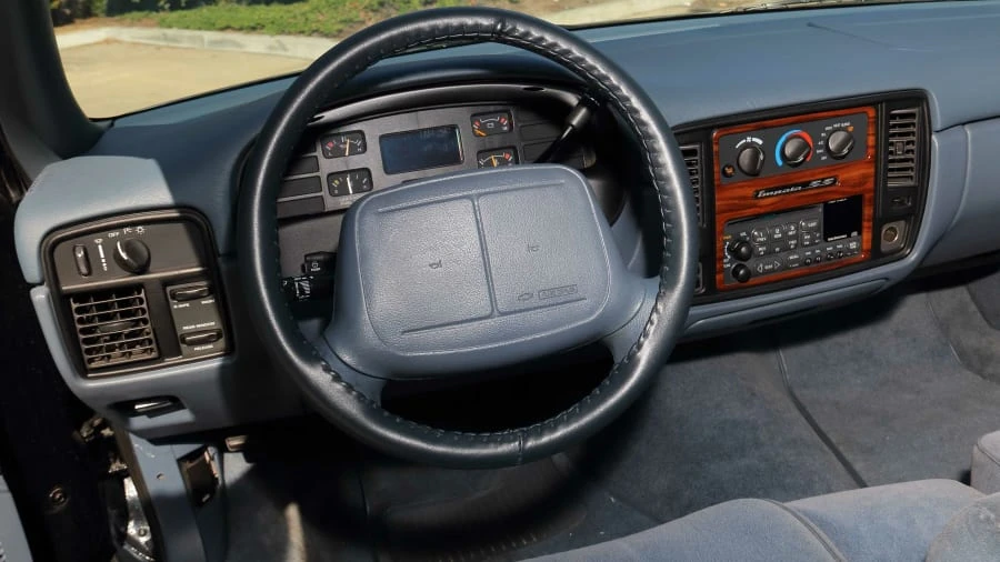 1995 Chevrolet Caprice - Image 9 of 21