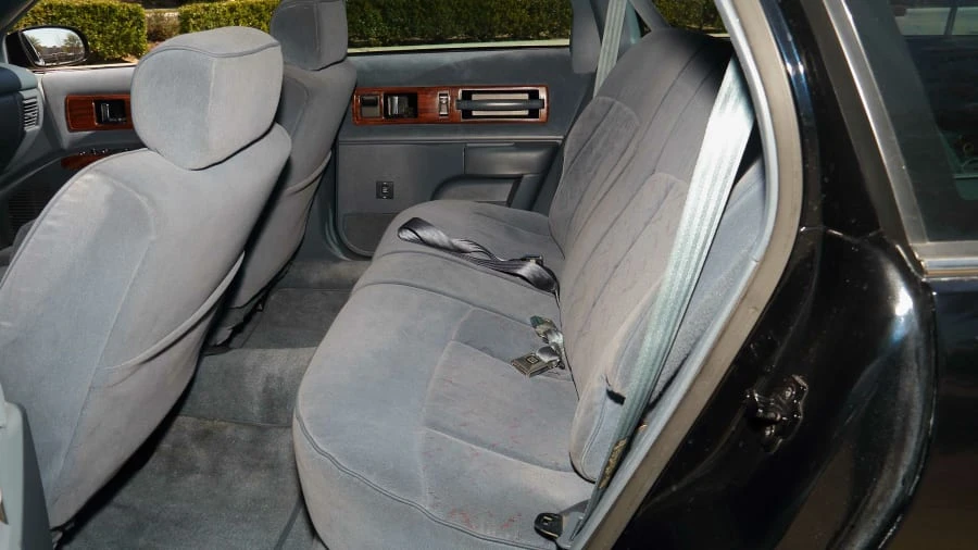 1995 Chevrolet Caprice - Image 11 of 21