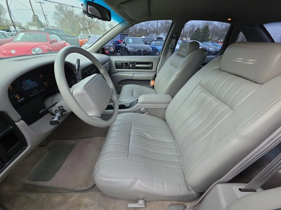 1995 Chevrolet Impala 7th Gen - Image 3 of 21