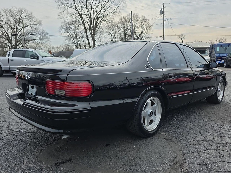 1995 Chevrolet Impala 7th Gen - Image 2 of 21