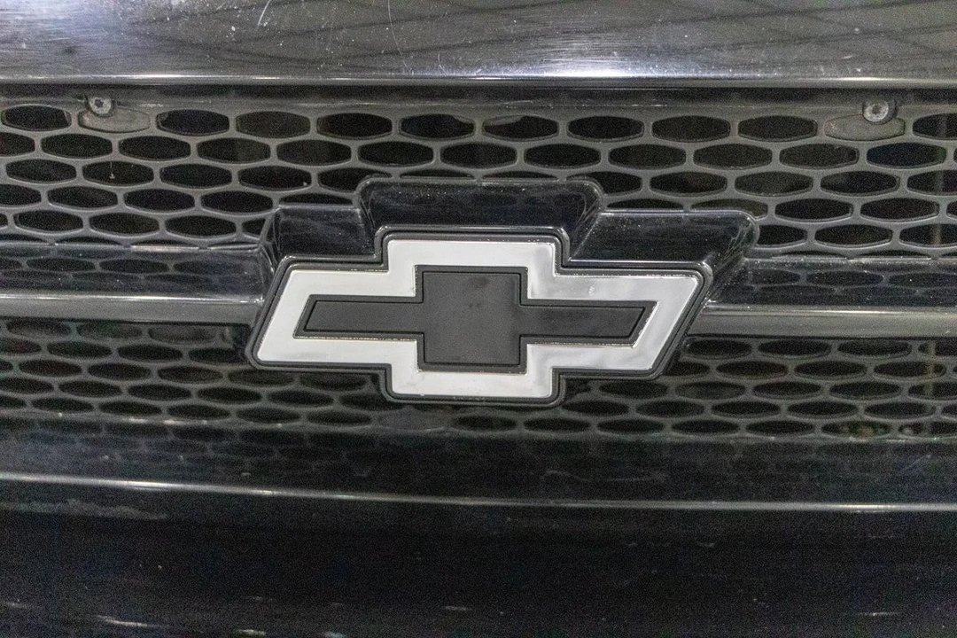 1995 Chevrolet Impala - Image 22 of 31