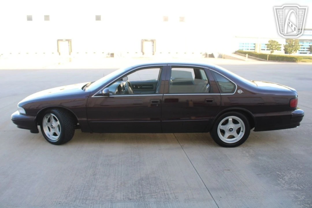 1995 Chevrolet Impala 7th Gen - Image 5 of 12