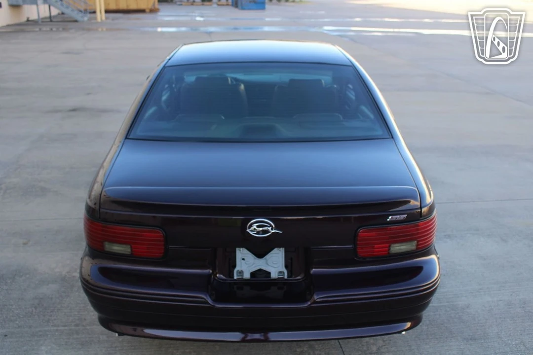 1995 Chevrolet Impala 7th Gen - Image 10 of 12