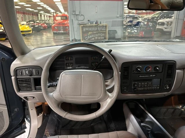 1995 Chevrolet Impala 8th Gen - Image 11 of 12