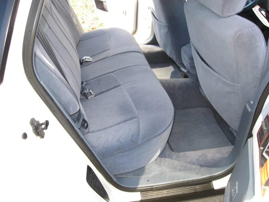 1995 Chevrolet Caprice - Image 6 of 8