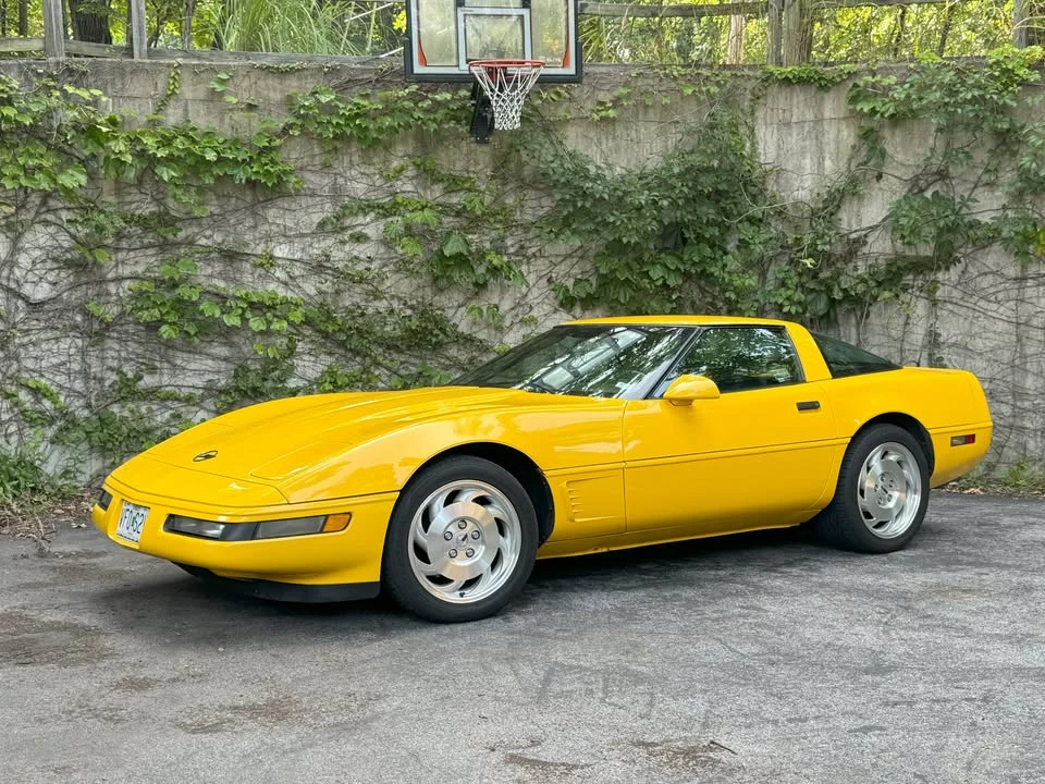 1995 Chevrolet Corvette C4 - Image 2 of 18