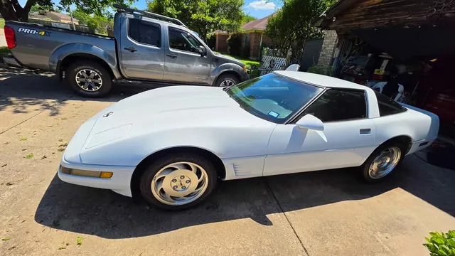 1995 Chevrolet Corvette C4 - Image 2 of 10