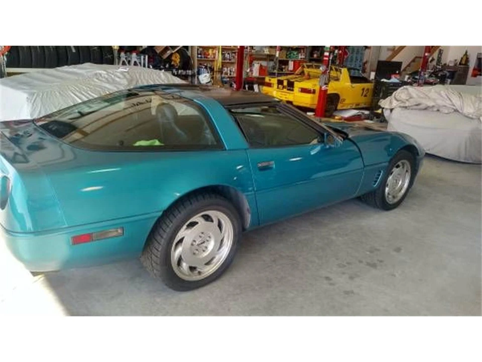 1995 Chevrolet Corvette C4 - Image 3 of 6