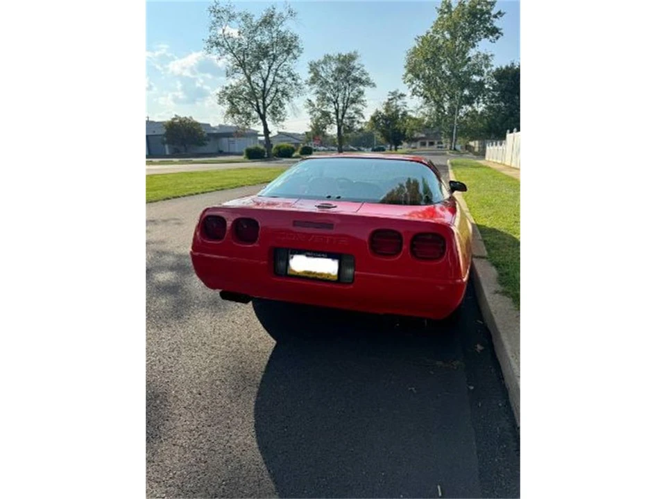 1995 Chevrolet Corvette C4 - Image 16 of 19