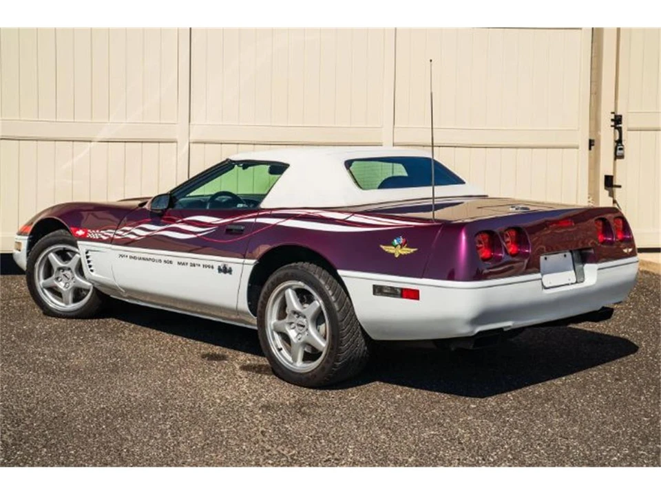 1995 Chevrolet Corvette C4 - Image 2 of 24