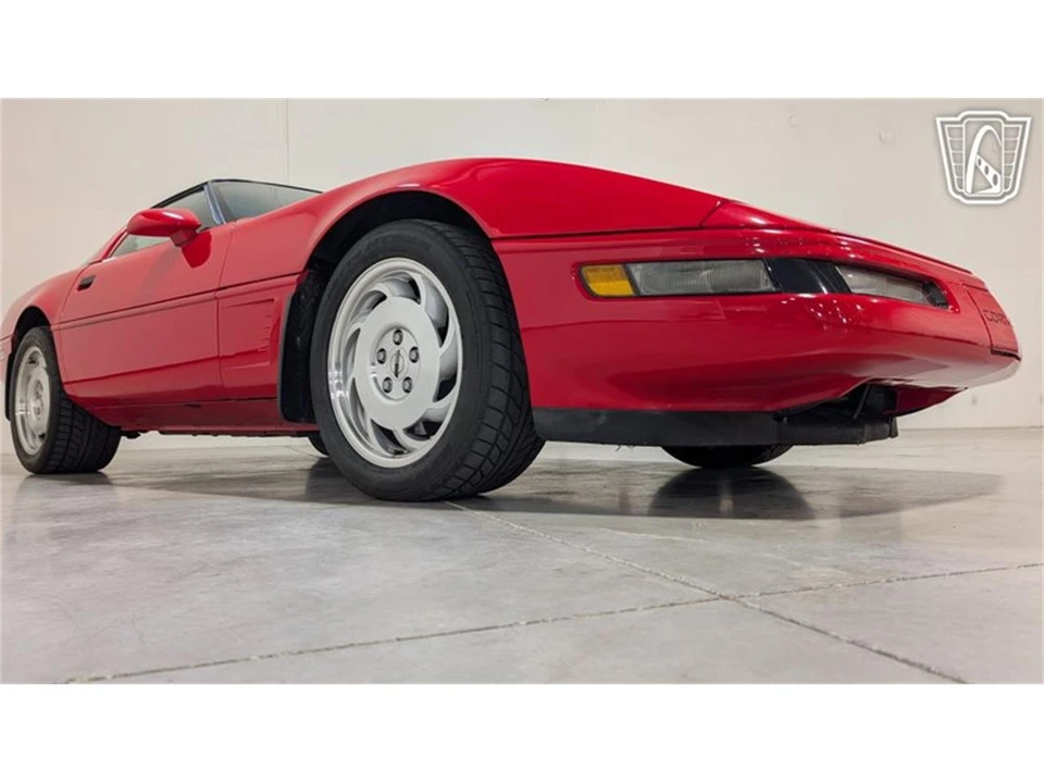 1995 Chevrolet Corvette C4 - Image 22 of 31