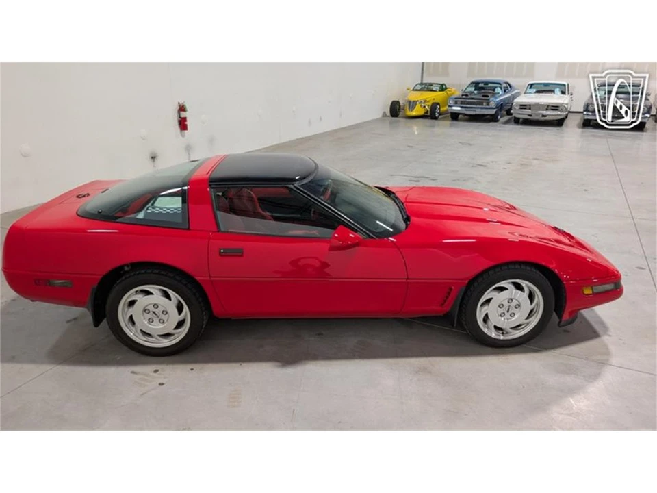 1995 Chevrolet Corvette C4 - Image 17 of 31