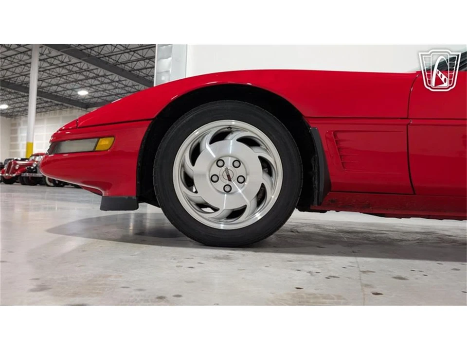 1995 Chevrolet Corvette C4 - Image 28 of 31