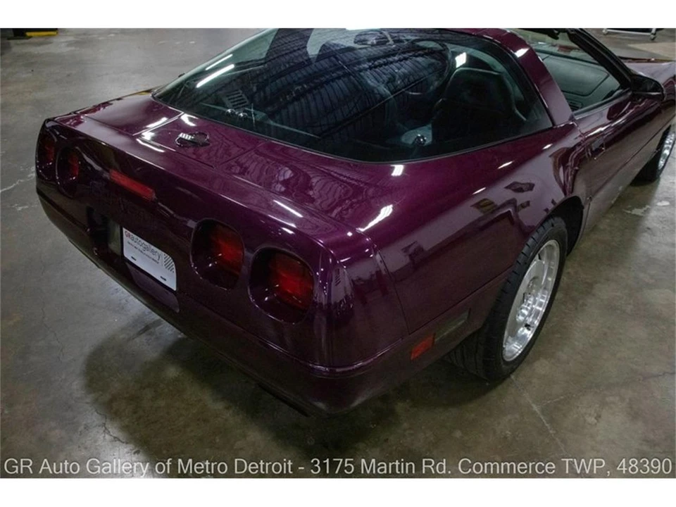 1995 Chevrolet Corvette C4 - Image 16 of 31