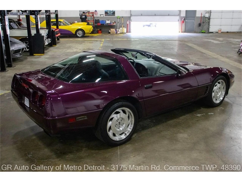 1995 Chevrolet Corvette C4 - Image 8 of 31
