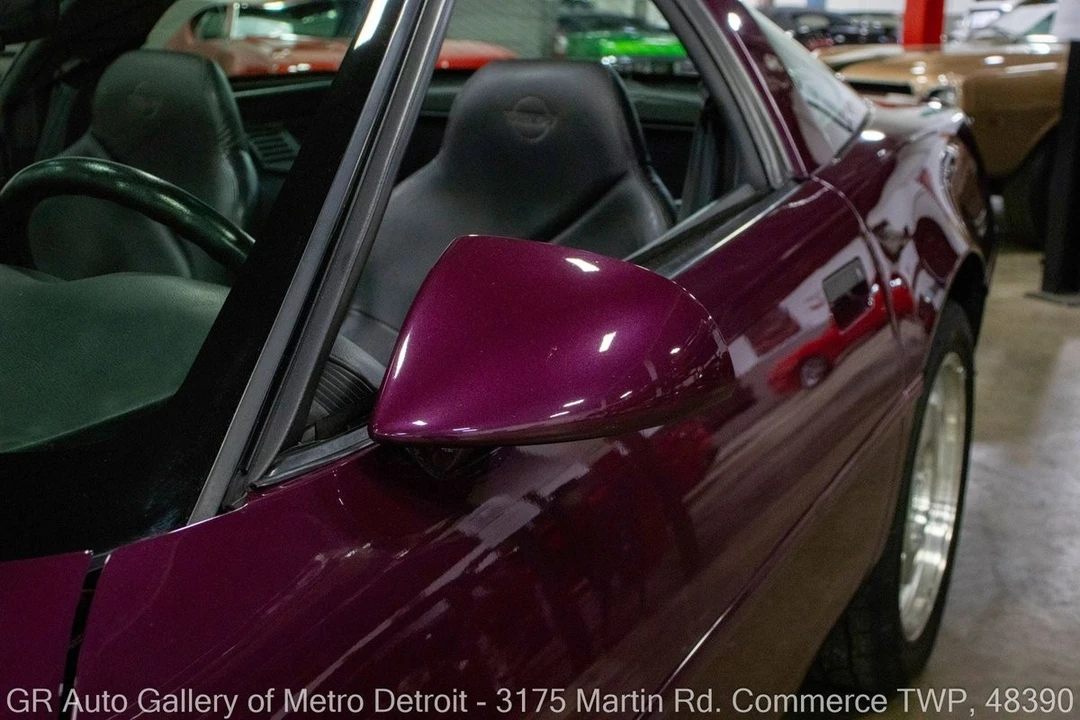 1995 Chevrolet Corvette C4 - Image 21 of 31
