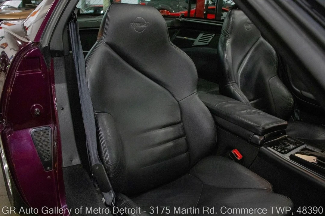 1995 Chevrolet Corvette C4 - Image 19 of 31